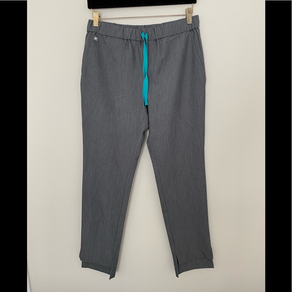NEW FIGS Dumay Step Hem Skinny Pants - Picture 2 of 6